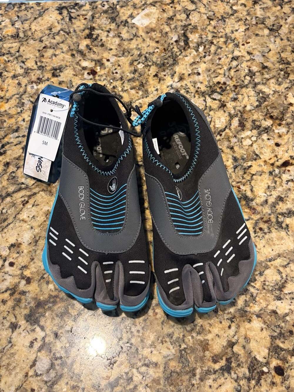 Body Glove Barefoot Cinch Water Shoes Size 5 Black Blue NWT